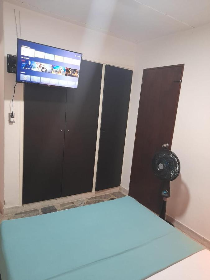 Vip Apartasuites Rosales เมเดยิน ภายนอก รูปภาพ