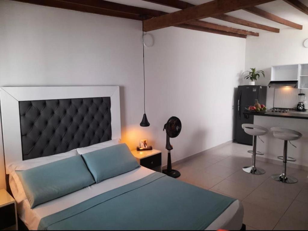 Vip Apartasuites Rosales เมเดยิน ภายนอก รูปภาพ